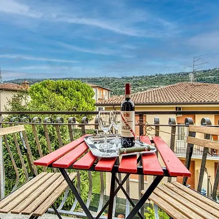 Ca'beneca, Bilo Fronte Lago In Centro!free Parking Apartment Torri Del Benaco