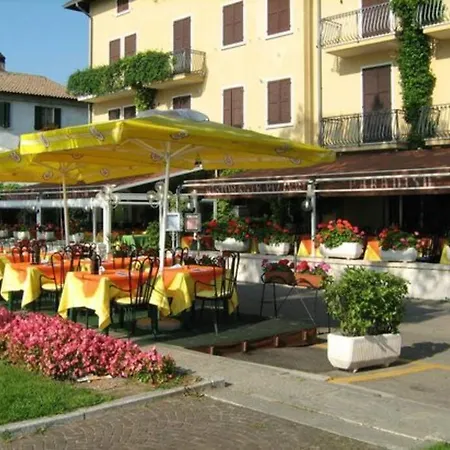 Apartment Ca'beneca, Bilo Fronte Lago In Centro!free Parking
