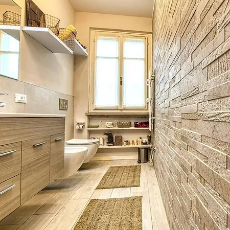 Apartament Ca'beneca, Bilo Fronte In Centro!free Parking *
